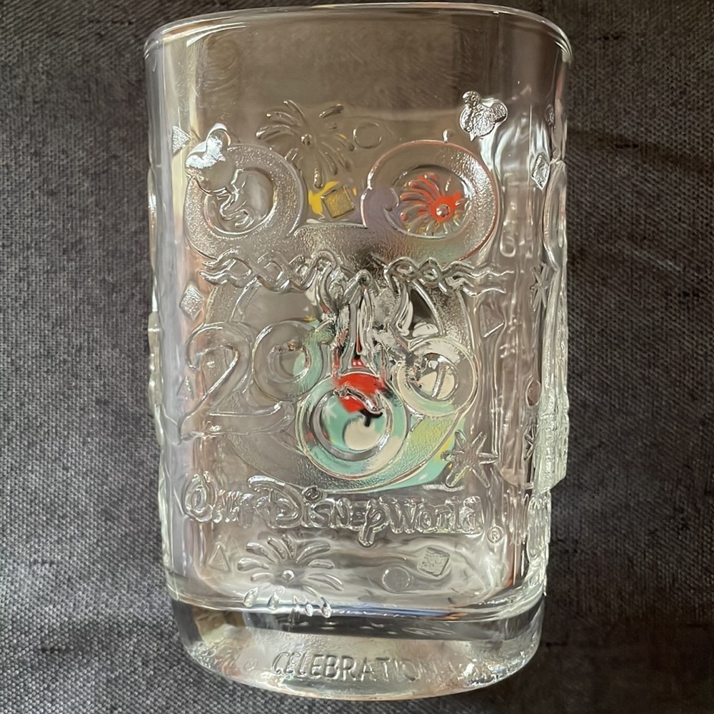 Vintage McDonalds Collectible Walt DisneyWorld Drinking Glass Magic Kingdom 2000 - Picture 4 of 6